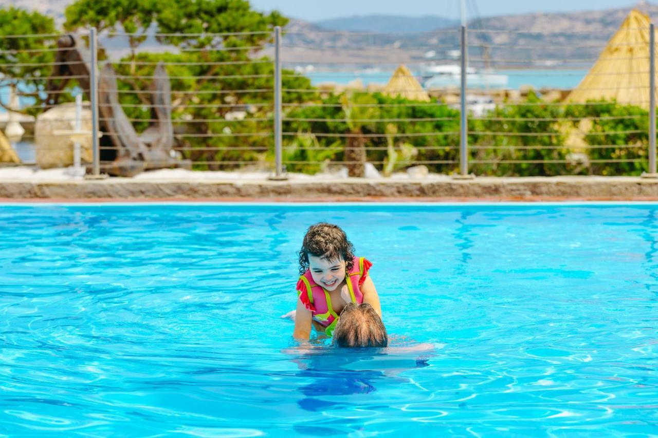Unahotels Club Hotel Ancora Stintino Exteriér fotografie